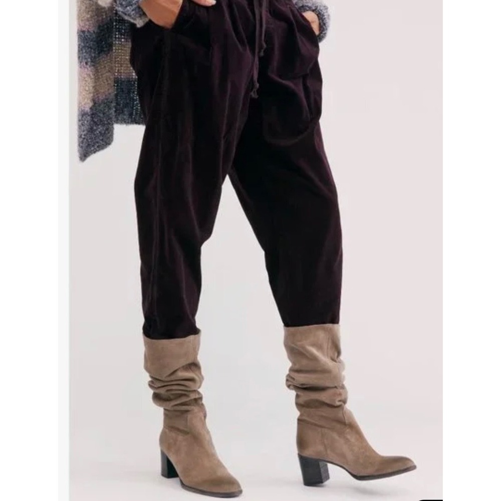 Free People Cleo‎ Slouch Boots Suede Taupe Tan 38
